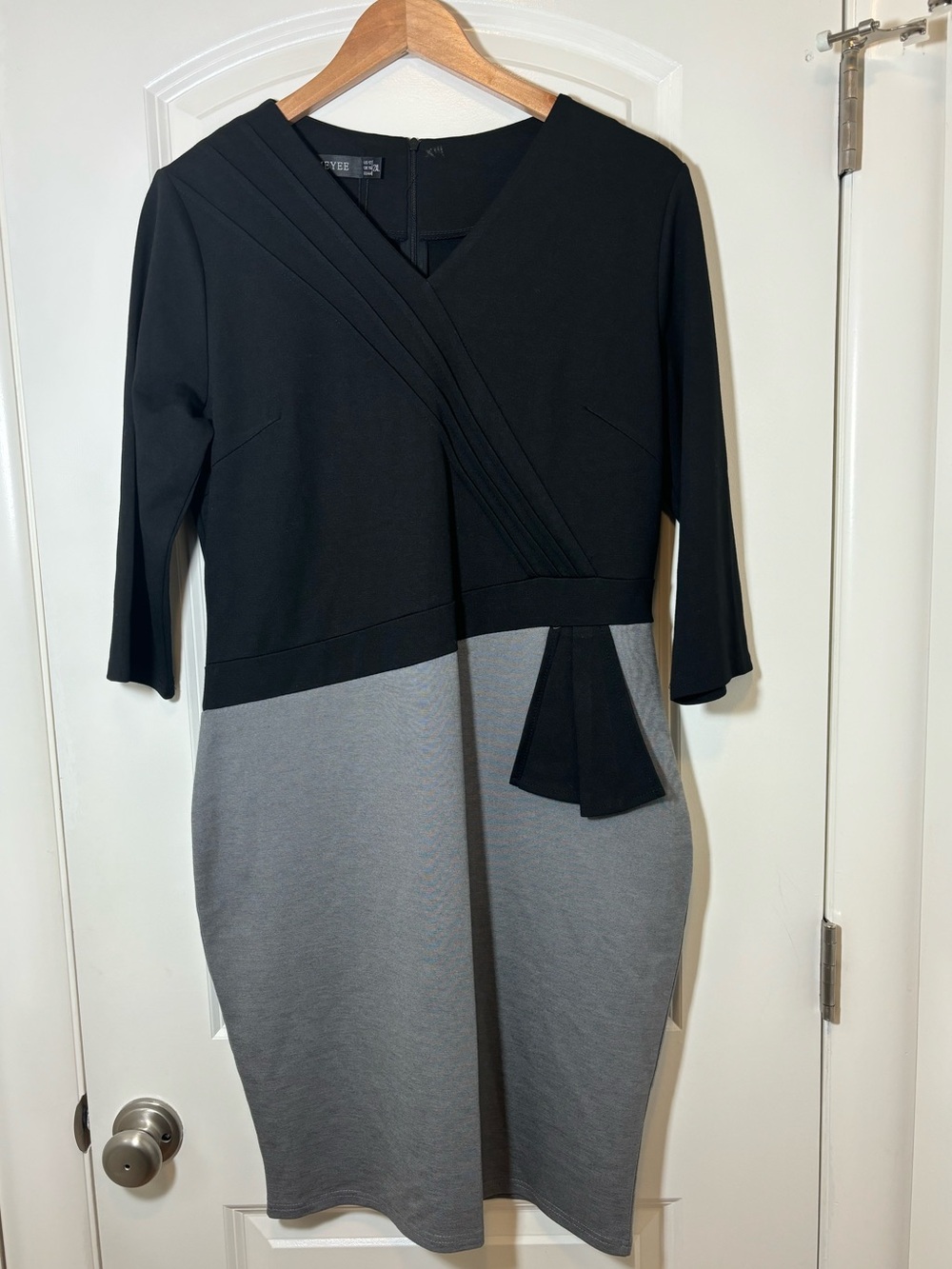Homeyee Two-Tone Black and Gray Pleated-Detail Midi Dress by Cato #409